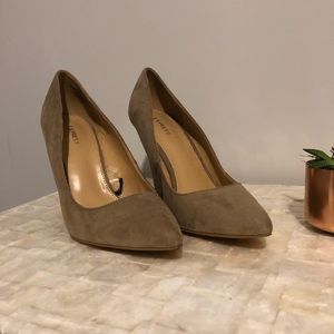 Express Wedge Heels (Closed toe)